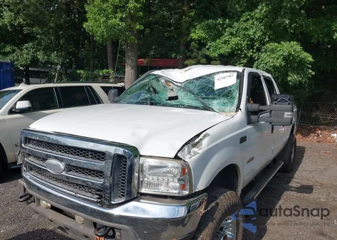 2004 Ford F-250 Lariat/Xl/Xlt z USA, uszkodzony, nr VIN 1FTNW21P44EB11493